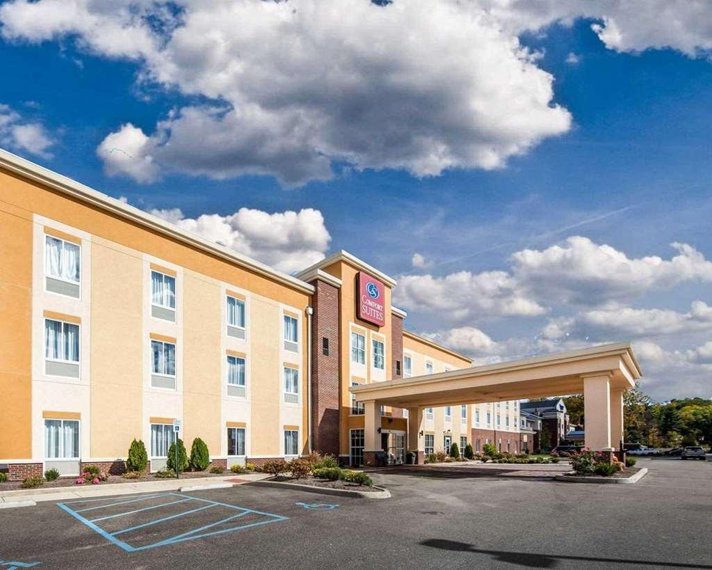 Comfort Suites Marietta-Parkersburg Buitenkant foto